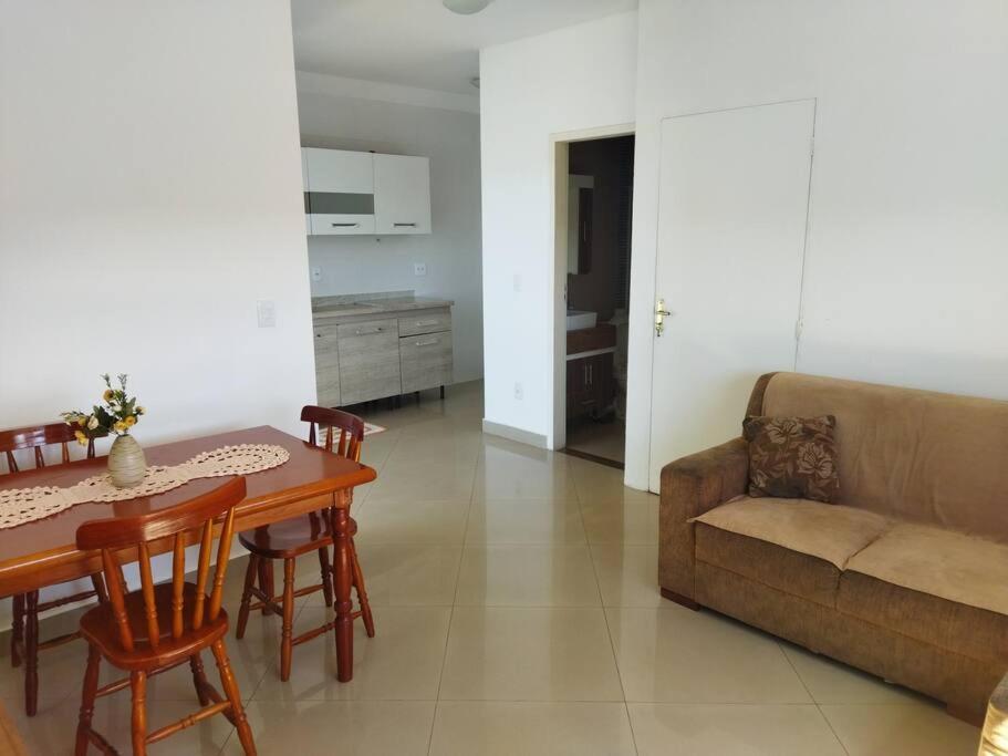 Domus Angelis, Residencial 44 *